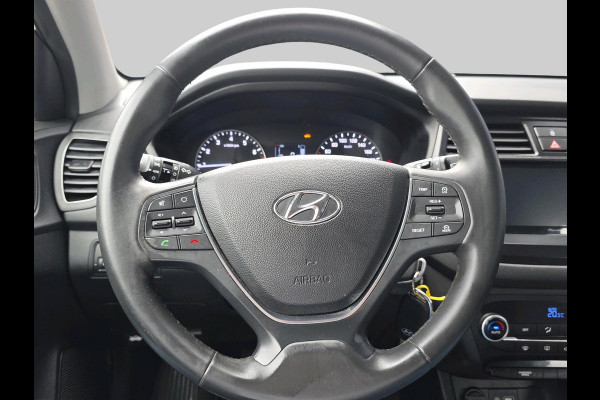 Hyundai i20 1.0 T-GDI Comfort | cruise control | Lane assist | Parkeersensoren | Hyundai i20 1.0 T-GDI Comfort | cruise control | Lane assist | Parkeersensoren |