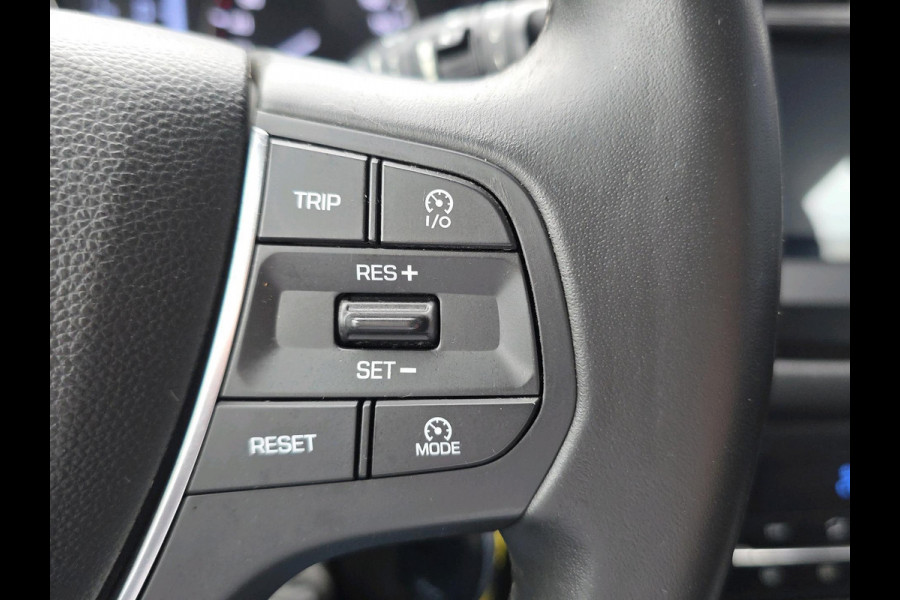 Hyundai i20 1.0 T-GDI Comfort | cruise control | Lane assist | Parkeersensoren | Hyundai i20 1.0 T-GDI Comfort | cruise control | Lane assist | Parkeersensoren |