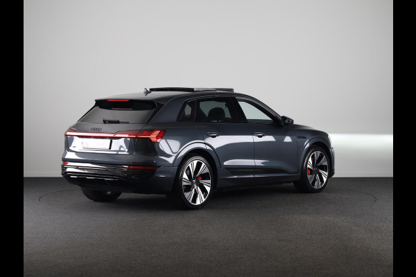 Audi Q8 e-tron 50 quattro Edition 95 kWh 340pk | Panoramadak S-line interieur | Head Up Display | Bang & Olufsen Premium Sound Audi Q8 e-tron 50 quattro Edition 95 kWh 340pk | Panoramadak S-line interieur | Head Up Display | Bang & Olufsen Premium Sound