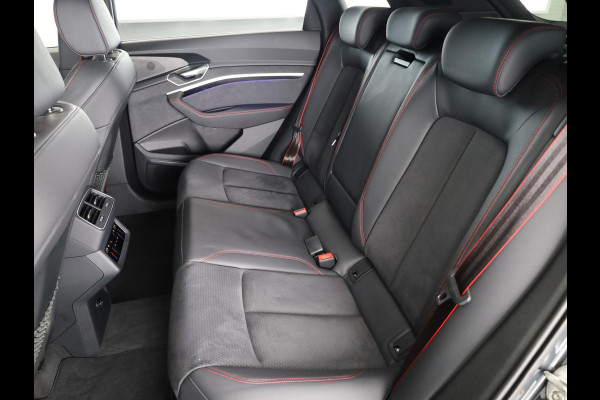 Audi Q8 e-tron 50 quattro Edition 95 kWh 340pk | Panoramadak S-line interieur | Head Up Display | Bang & Olufsen Premium Sound Audi Q8 e-tron 50 quattro Edition 95 kWh 340pk | Panoramadak S-line interieur | Head Up Display | Bang & Olufsen Premium Sound