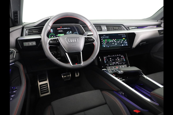Audi Q8 e-tron 50 quattro Edition 95 kWh 340pk | Panoramadak S-line interieur | Head Up Display | Bang & Olufsen Premium Sound Audi Q8 e-tron 50 quattro Edition 95 kWh 340pk | Panoramadak S-line interieur | Head Up Display | Bang & Olufsen Premium Sound