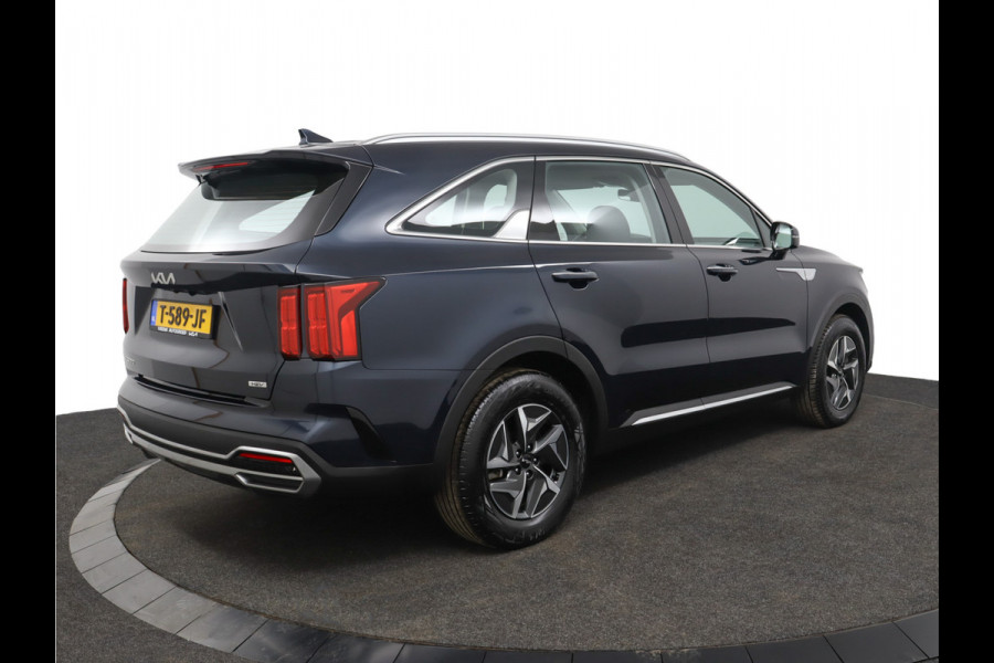 Kia Sorento 1.6 T-GDI Hybrid 2WD DynamicLine 7p. - Climate Control - LED Koplampen - Stoel/Stuurverwarming - Navigatie - Fabrieksgarantie Tot 2030 Kia Sorento 1.6 T-GDI Hybrid 2WD DynamicLine 7p. - Climate Control - LED Koplampen - Stoel/Stuurverwarming - Navigatie - Fabrieksgarantie Tot 2030