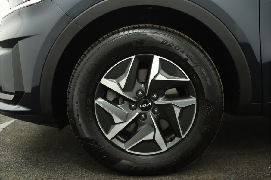 Kia Sorento 1.6 T-GDI Hybrid 2WD DynamicLine 7p. - Climate Control - LED Koplampen - Stoel/Stuurverwarming - Navigatie - Fabrieksgarantie Tot 2030 Kia Sorento 1.6 T-GDI Hybrid 2WD DynamicLine 7p. - Climate Control - LED Koplampen - Stoel/Stuurverwarming - Navigatie - Fabrieksgarantie Tot 2030