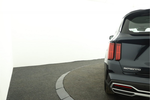 Kia Sorento 1.6 T-GDI Hybrid 2WD DynamicLine 7p. - Climate Control - LED Koplampen - Stoel/Stuurverwarming - Navigatie - Fabrieksgarantie Tot 2030 Kia Sorento 1.6 T-GDI Hybrid 2WD DynamicLine 7p. - Climate Control - LED Koplampen - Stoel/Stuurverwarming - Navigatie - Fabrieksgarantie Tot 2030