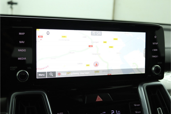 Kia Sorento 1.6 T-GDI Hybrid 2WD DynamicLine 7p. - Climate Control - LED Koplampen - Stoel/Stuurverwarming - Navigatie - Fabrieksgarantie Tot 2030 Kia Sorento 1.6 T-GDI Hybrid 2WD DynamicLine 7p. - Climate Control - LED Koplampen - Stoel/Stuurverwarming - Navigatie - Fabrieksgarantie Tot 2030