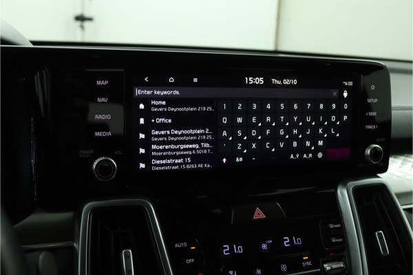 Kia Sorento 1.6 T-GDI Hybrid 2WD DynamicLine 7p. - Climate Control - LED Koplampen - Stoel/Stuurverwarming - Navigatie - Fabrieksgarantie Tot 2030 Kia Sorento 1.6 T-GDI Hybrid 2WD DynamicLine 7p. - Climate Control - LED Koplampen - Stoel/Stuurverwarming - Navigatie - Fabrieksgarantie Tot 2030
