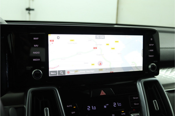 Kia Sorento 1.6 T-GDI Hybrid 2WD DynamicLine 7p. - Climate Control - LED Koplampen - Stoel/Stuurverwarming - Navigatie - Fabrieksgarantie Tot 2030 Kia Sorento 1.6 T-GDI Hybrid 2WD DynamicLine 7p. - Climate Control - LED Koplampen - Stoel/Stuurverwarming - Navigatie - Fabrieksgarantie Tot 2030