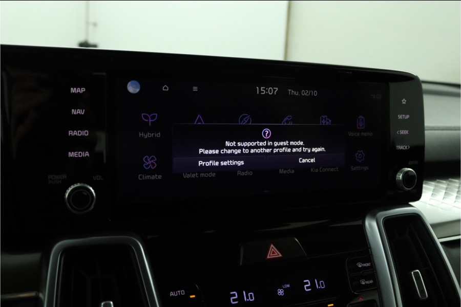 Kia Sorento 1.6 T-GDI Hybrid 2WD DynamicLine 7p. - Climate Control - LED Koplampen - Stoel/Stuurverwarming - Navigatie - Fabrieksgarantie Tot 2030 Kia Sorento 1.6 T-GDI Hybrid 2WD DynamicLine 7p. - Climate Control - LED Koplampen - Stoel/Stuurverwarming - Navigatie - Fabrieksgarantie Tot 2030