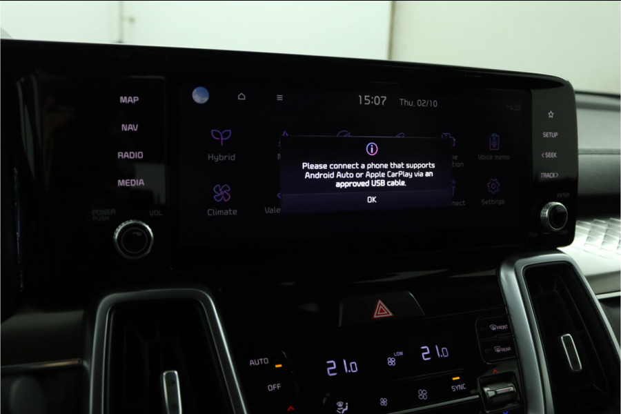 Kia Sorento 1.6 T-GDI Hybrid 2WD DynamicLine 7p. - Climate Control - LED Koplampen - Stoel/Stuurverwarming - Navigatie - Fabrieksgarantie Tot 2030 Kia Sorento 1.6 T-GDI Hybrid 2WD DynamicLine 7p. - Climate Control - LED Koplampen - Stoel/Stuurverwarming - Navigatie - Fabrieksgarantie Tot 2030