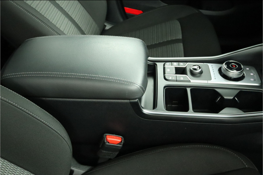 Kia Sorento 1.6 T-GDI Hybrid 2WD DynamicLine 7p. - Climate Control - LED Koplampen - Stoel/Stuurverwarming - Navigatie - Fabrieksgarantie Tot 2030 Kia Sorento 1.6 T-GDI Hybrid 2WD DynamicLine 7p. - Climate Control - LED Koplampen - Stoel/Stuurverwarming - Navigatie - Fabrieksgarantie Tot 2030