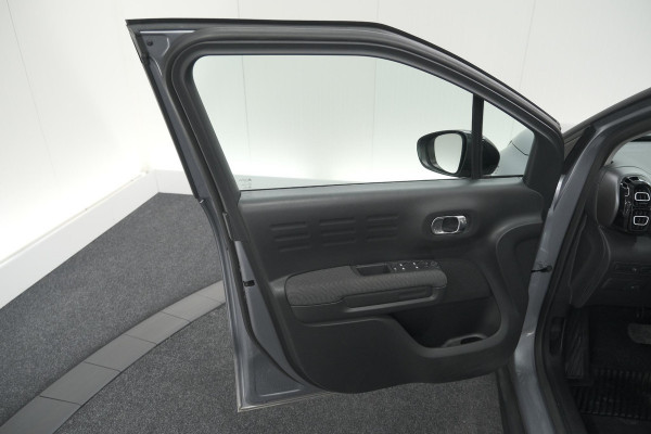 Citroën C3 Aircross PureTech 130 EAT6 Max | Parkeersensoren | Stoelverwarming | Apple Carplay | 16 Inch Lichtmetalen Velgen