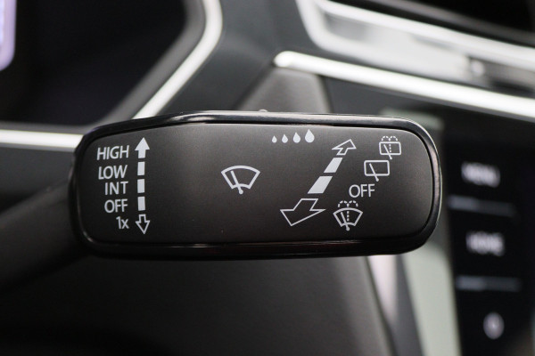 Volkswagen Tiguan 1.4 TSI eHybrid R-Line Business+ Panoramadak, 360° Camera, Head-Up, ACC, Keyless, Trekhaak, 20"