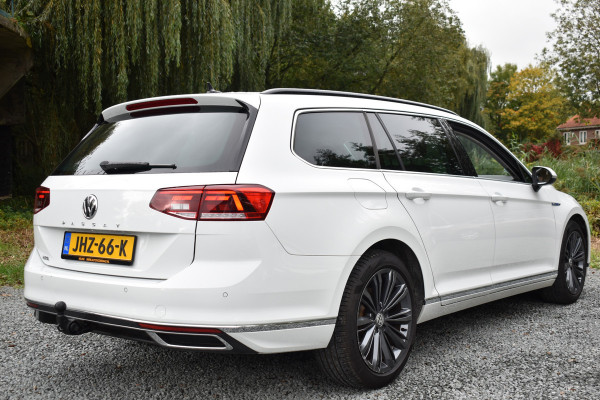 Volkswagen Passat Variant 218PK DSG HYBRID GTE BUSINESS TREKHAAK/NAVI/CAMERA