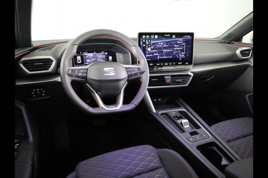 Seat Leon 1.5 TSI 204pk e-Hybrid FR Business | Black Pack | Trekhaak | Led Matrix