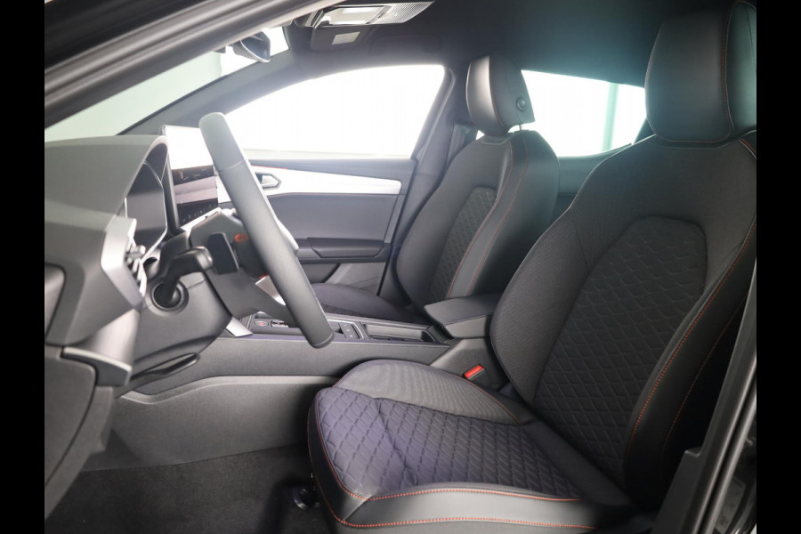 Seat Leon 1.5 TSI 204pk e-Hybrid FR Business | Black Pack | Trekhaak | Led Matrix