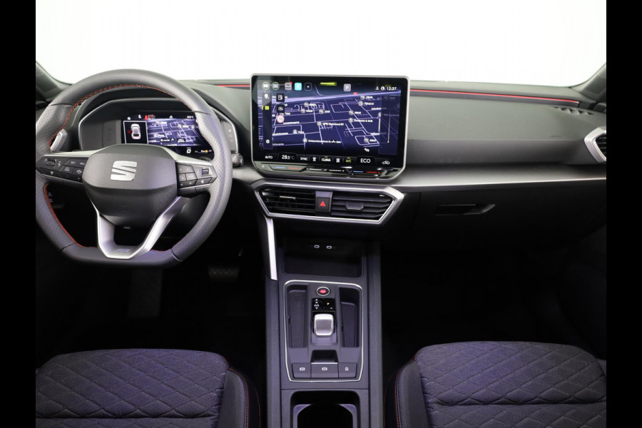 Seat Leon 1.5 TSI 204pk e-Hybrid FR Business | Black Pack | Trekhaak | Led Matrix