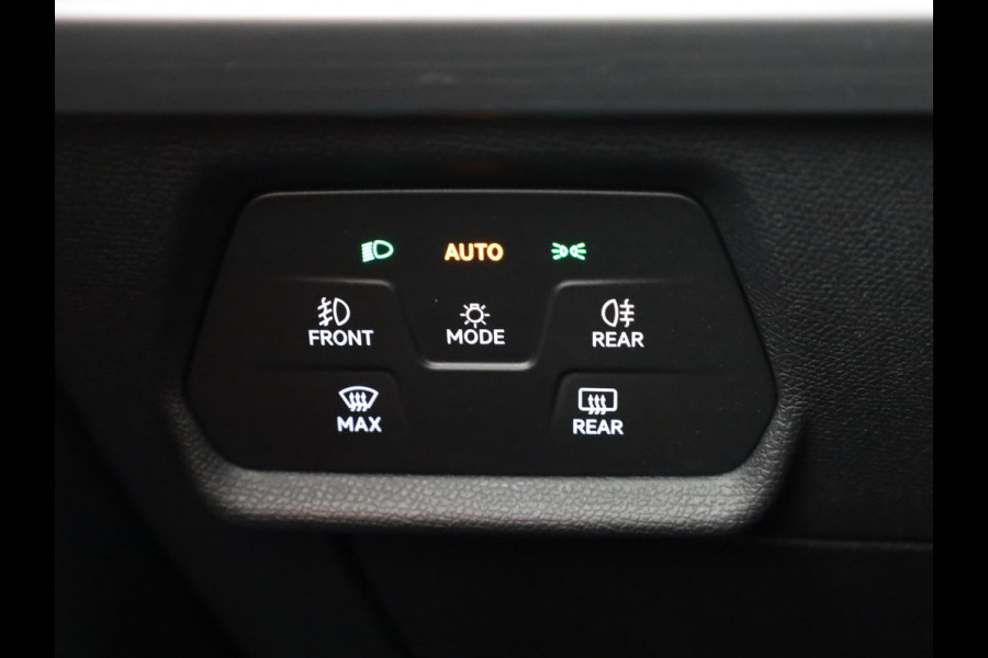 Seat Leon 1.5 TSI 204pk e-Hybrid FR Business | Black Pack | Trekhaak | Led Matrix