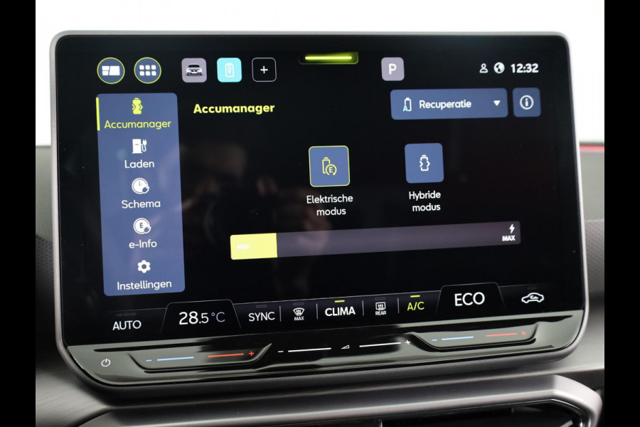Seat Leon 1.5 TSI 204pk e-Hybrid FR Business | Black Pack | Trekhaak | Led Matrix