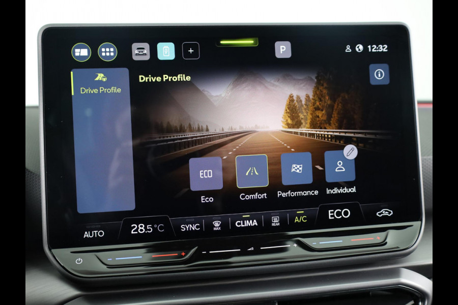 Seat Leon 1.5 TSI 204pk e-Hybrid FR Business | Black Pack | Trekhaak | Led Matrix