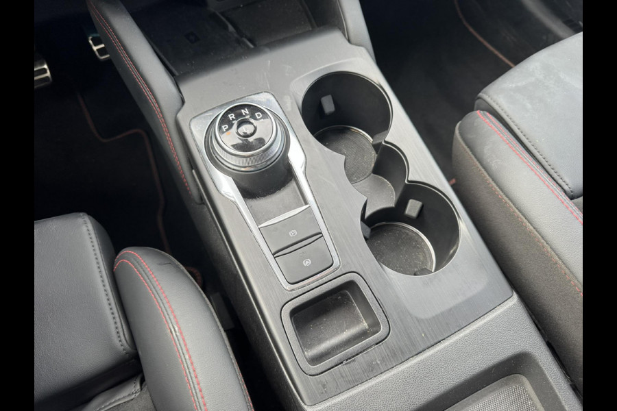 Ford Kuga 2.5 PHEV ST-Line X 243pk | SCI | Wegklapbare trekhaak | Panoramadak | Winter Pack | Head up Display | All season banden