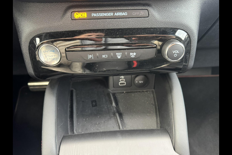 Ford Kuga 2.5 PHEV ST-Line X 243pk | SCI | Wegklapbare trekhaak | Panoramadak | Winter Pack | Head up Display | All season banden