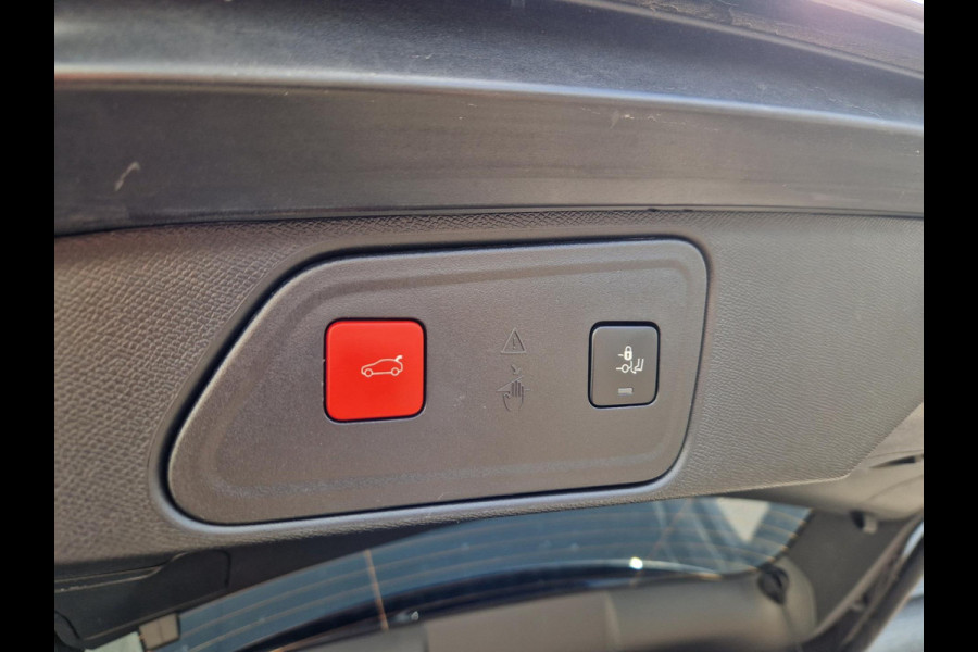 Peugeot 3008 1.2 PureTech EAT8 130Pk Allure Pack Business