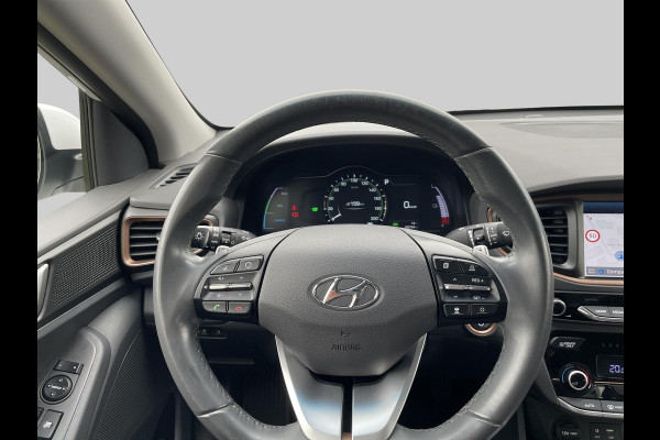 Hyundai IONIQ Comfort EV | Navigatie | Parkeer camera