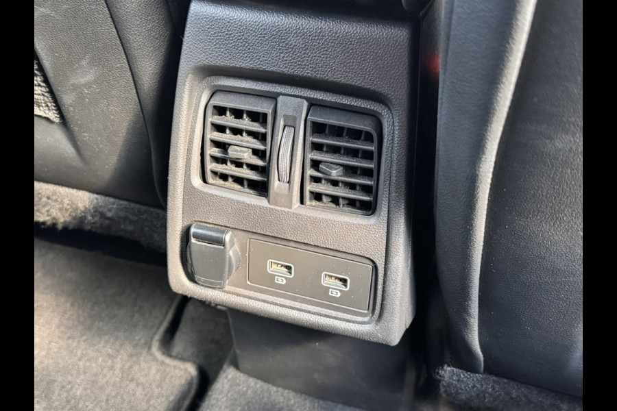 Renault Captur 1.6 E-Tech plug-in hybrid 160 techno | Automaat | Carplay | camera | PDC | Navigatie | LMV 18''