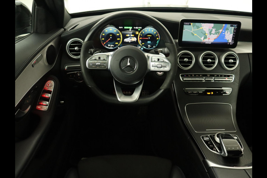Mercedes-Benz C-Klasse 300e AMG Limited | Panoramadak | 360 Camera | Stoelverwarming | Carplay | Matrix LED | Leder/Alcantara | Navigatie | Park Assist | Sfeerverlichting | PHEV | Plug In Mercedes-Benz C-Klasse 300e AMG Limited | Panoramadak | 360 Camera | Stoelverwarming | Carplay | Matrix LED | Leder/Alcantara | Navigatie | Park Assist | Sfeerverlichting | PHEV | Plug In