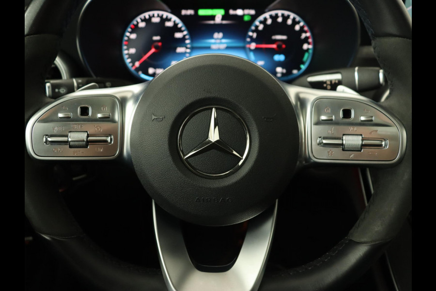 Mercedes-Benz C-Klasse 300e AMG Limited | Panoramadak | 360 Camera | Stoelverwarming | Carplay | Matrix LED | Leder/Alcantara | Navigatie | Park Assist | Sfeerverlichting | PHEV | Plug In Mercedes-Benz C-Klasse 300e AMG Limited | Panoramadak | 360 Camera | Stoelverwarming | Carplay | Matrix LED | Leder/Alcantara | Navigatie | Park Assist | Sfeerverlichting | PHEV | Plug In