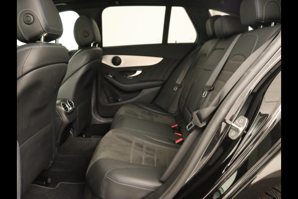 Mercedes-Benz C-Klasse 300e AMG Limited | Panoramadak | 360 Camera | Stoelverwarming | Carplay | Matrix LED | Leder/Alcantara | Navigatie | Park Assist | Sfeerverlichting | PHEV | Plug In Mercedes-Benz C-Klasse 300e AMG Limited | Panoramadak | 360 Camera | Stoelverwarming | Carplay | Matrix LED | Leder/Alcantara | Navigatie | Park Assist | Sfeerverlichting | PHEV | Plug In