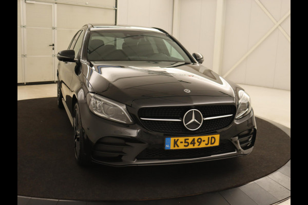 Mercedes-Benz C-Klasse 300e AMG Limited | Panoramadak | 360 Camera | Stoelverwarming | Carplay | Matrix LED | Leder/Alcantara | Navigatie | Park Assist | Sfeerverlichting | PHEV | Plug In Mercedes-Benz C-Klasse 300e AMG Limited | Panoramadak | 360 Camera | Stoelverwarming | Carplay | Matrix LED | Leder/Alcantara | Navigatie | Park Assist | Sfeerverlichting | PHEV | Plug In