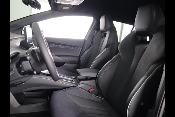 Škoda Elroq 60 Sportline 204pk | Adaptive Cruise Control | 20 inch | Blind Spot | Stoelverwarming Škoda Elroq 60 Sportline 204pk | Adaptive Cruise Control | 20 inch | Blind Spot | Stoelverwarming