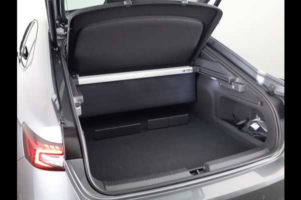 Škoda Superb Sportline Business PHEV 1.5 TSI 204 pk 6 vers. DSG | Canton | 19 inch lichtmetalen velgen | Travel assist plus | Winterpakket