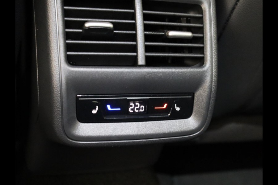 Škoda Superb Sportline Business PHEV 1.5 TSI 204 pk 6 vers. DSG | Canton | 19 inch lichtmetalen velgen | Travel assist plus | Winterpakket