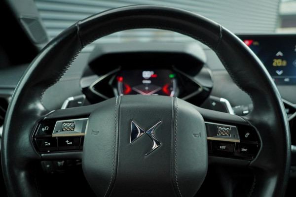 DS DS 3 Crossback 1.2 PureTech Grand Chic / Opera / Aut / Adaptive Cruise / Carplay / Leder