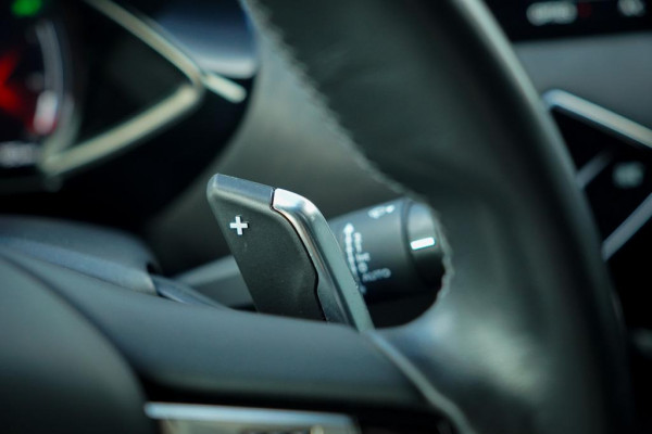 DS DS 3 Crossback 1.2 PureTech Grand Chic / Opera / Aut / Adaptive Cruise / Carplay / Leder