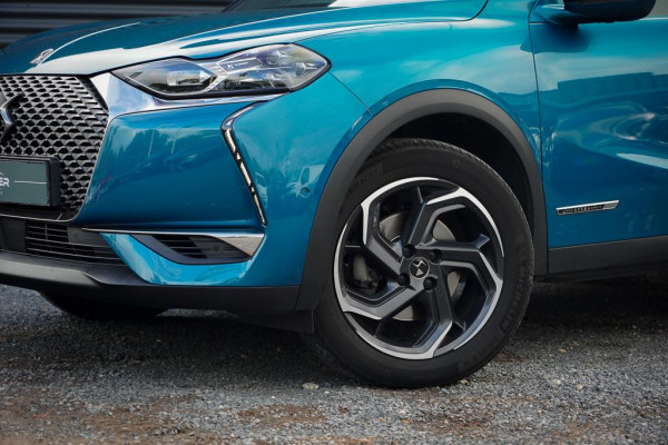 DS DS 3 Crossback 1.2 PureTech Grand Chic / Opera / Aut / Adaptive Cruise / Carplay / Leder