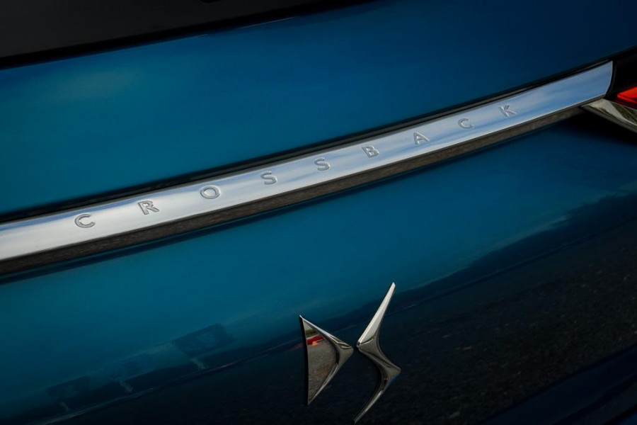 DS DS 3 Crossback 1.2 PureTech Grand Chic / Opera / Aut / Adaptive Cruise / Carplay / Leder