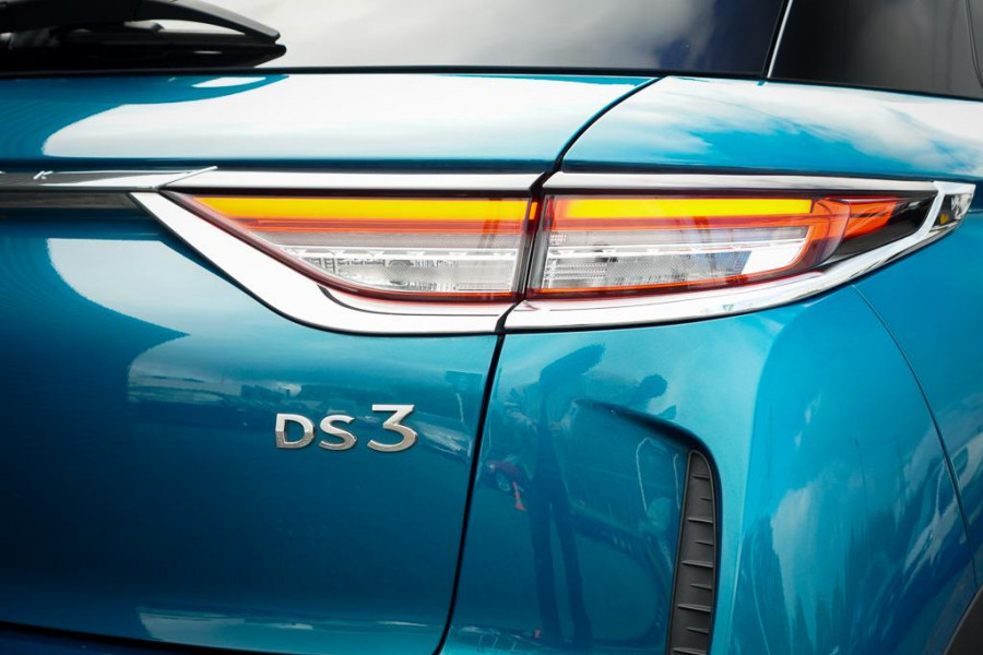 DS DS 3 Crossback 1.2 PureTech Grand Chic / Opera / Aut / Adaptive Cruise / Carplay / Leder