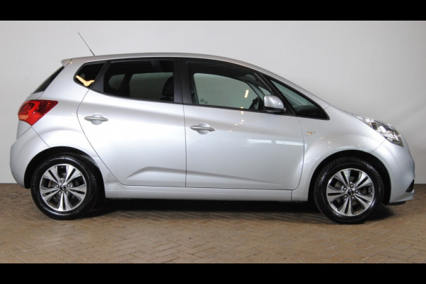 Kia Venga 1.6 CVVT Dyn.Pl.Line Kia Venga 1.6 CVVT Dyn.Pl.Line