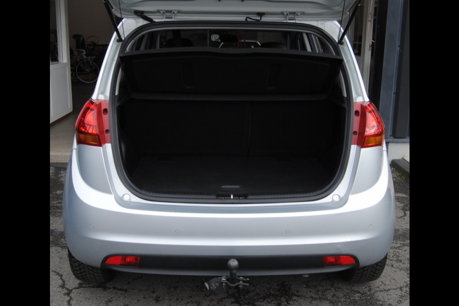 Kia Venga 1.6 CVVT Dyn.Pl.Line Kia Venga 1.6 CVVT Dyn.Pl.Line