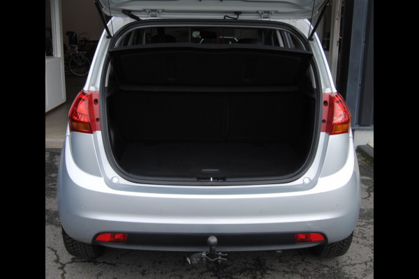 Kia Venga 1.6 CVVT Dyn.Pl.Line Kia Venga 1.6 CVVT Dyn.Pl.Line