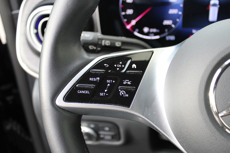 Mercedes-Benz V-Klasse 300d / XXL / 8-Persoons / Incl. BTW-BPM / Edition / 2x Elec Schuifdeur / 360 Camera / Vol Opties / NIEUWSTAAT Mercedes-Benz V-Klasse 300d / XXL / 8-Persoons / Incl. BTW-BPM / Edition / 2x Elec Schuifdeur / 360 Camera / Vol Opties / NIEUWSTAAT