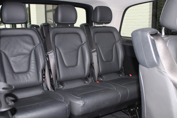 Mercedes-Benz V-Klasse 300d / XXL / 8-Persoons / Incl. BTW-BPM / Edition / 2x Elec Schuifdeur / 360 Camera / Vol Opties / NIEUWSTAAT Mercedes-Benz V-Klasse 300d / XXL / 8-Persoons / Incl. BTW-BPM / Edition / 2x Elec Schuifdeur / 360 Camera / Vol Opties / NIEUWSTAAT