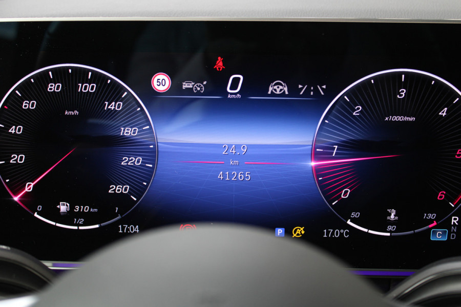 Mercedes-Benz V-Klasse 300d / XXL / 8-Persoons / Incl. BTW-BPM / Edition / 2x Elec Schuifdeur / 360 Camera / Vol Opties / NIEUWSTAAT Mercedes-Benz V-Klasse 300d / XXL / 8-Persoons / Incl. BTW-BPM / Edition / 2x Elec Schuifdeur / 360 Camera / Vol Opties / NIEUWSTAAT