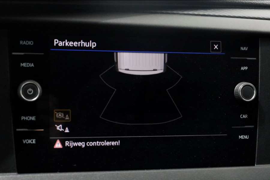 Volkswagen Transporter T6.1 2.0 TDI 110pk Lang Comfortline Airco/Navi 03-2024