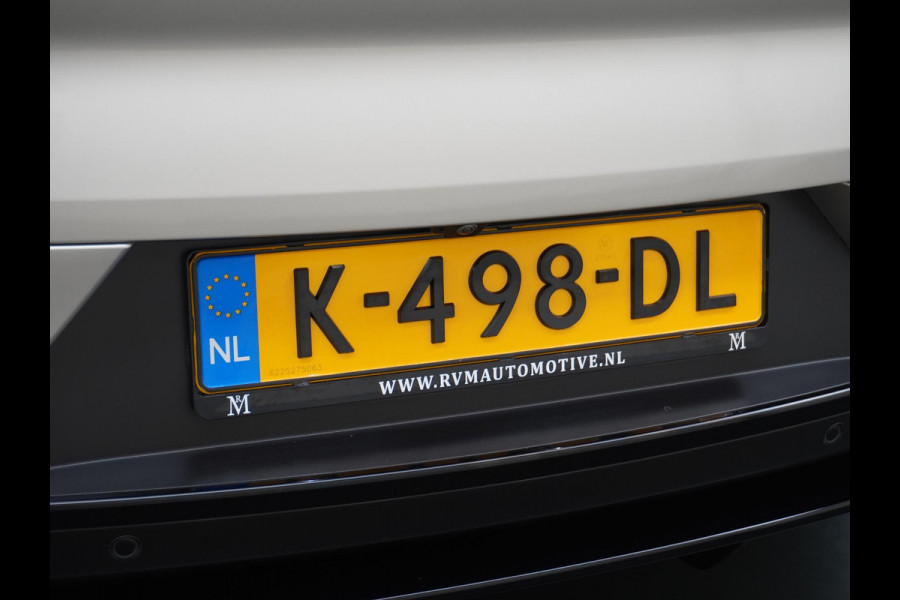 Jaguar I-PACE EV320 HSE 90 kWh VAN: €32.900,- VOOR: €28.877,- UW EINDEJAARSVOORDEEL: €4.023 | SOH 100% 3 FASE LADEN! | 360 CAMERA | ELEK. STOEL | STOEL/ STUUR VERWARMING | RIJKLAARPRIJS incl. 12 mnd BOVAG