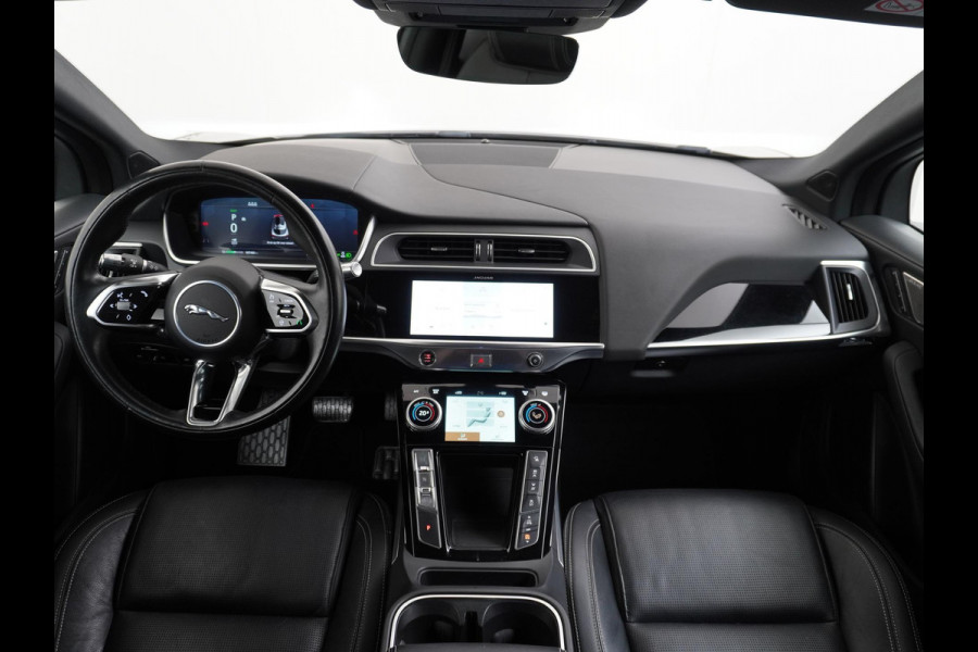 Jaguar I-PACE EV320 HSE 90 kWh VAN: €32.900,- VOOR: €28.877,- UW EINDEJAARSVOORDEEL: €4.023 | SOH 100% 3 FASE LADEN! | 360 CAMERA | ELEK. STOEL | STOEL/ STUUR VERWARMING | RIJKLAARPRIJS incl. 12 mnd BOVAG