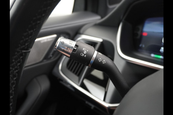 Jaguar I-PACE EV320 HSE 90 kWh VAN: €32.900,- VOOR: €28.877,- UW EINDEJAARSVOORDEEL: €4.023 | SOH 100% 3 FASE LADEN! | 360 CAMERA | ELEK. STOEL | STOEL/ STUUR VERWARMING | RIJKLAARPRIJS incl. 12 mnd BOVAG